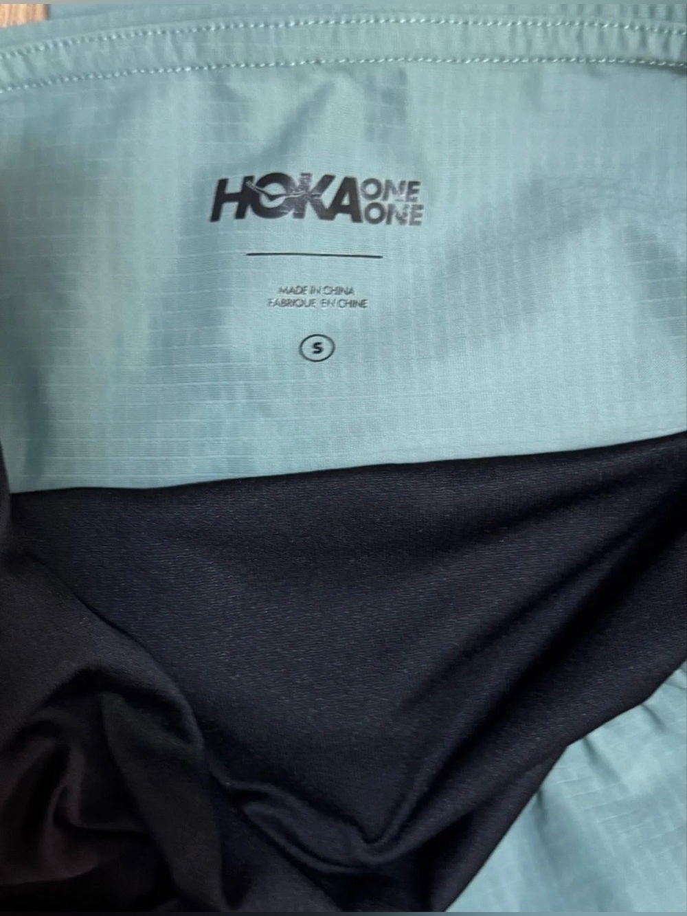 Hoka running shorts lined S - Picture 3 of 3